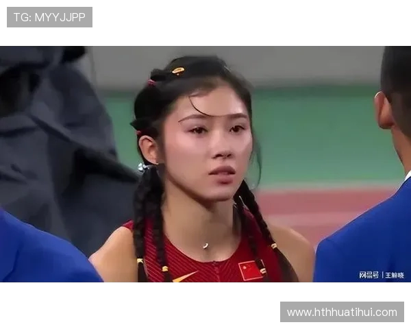 三角连体服引争议！28岁田径美女回应：不是穿给你看的 眼光低俗_2